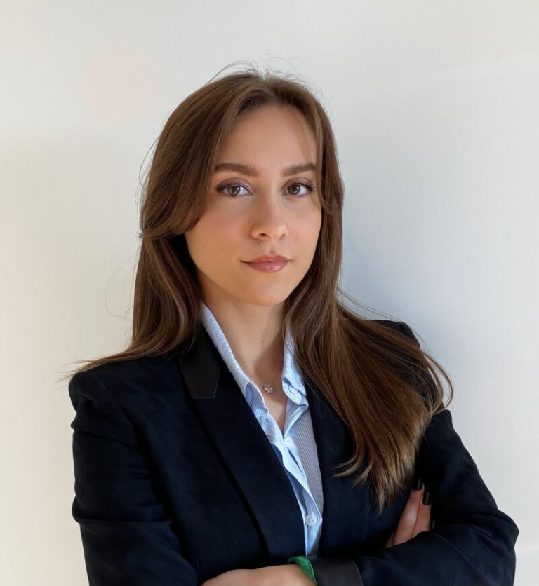 Emma CUVELIER